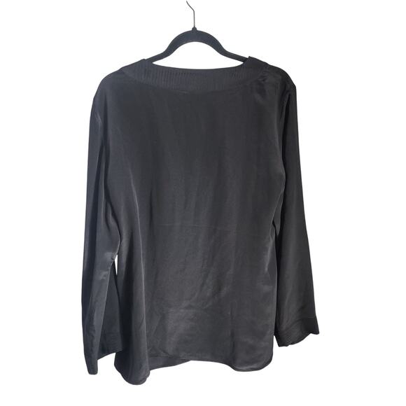 NWT Chicos 100% Silk Sz M Black Long Sleeve Pleated Loop Neck Dressy Blouse Top - Picture 3 of 7